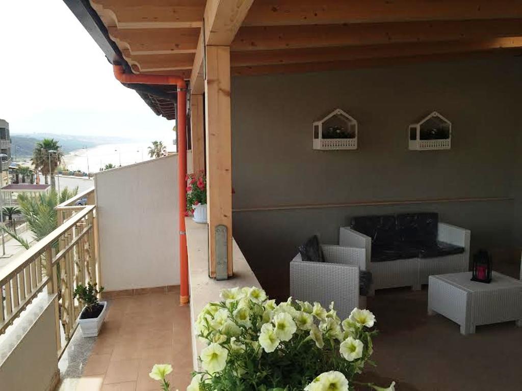 Casa Vacanze Nicole Balestrate Exterior photo